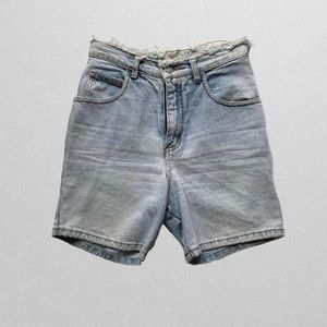 Vintage 80s GUESS high waist biker denim jean shorts extra small size 25